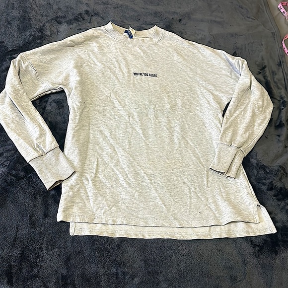 DIVIDED Crew Neck “you’re too close” - Picture 6 of 7